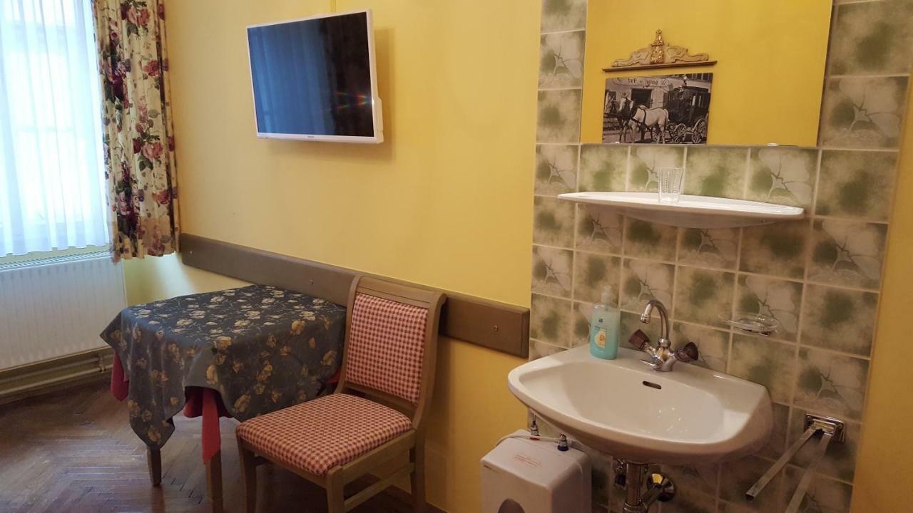 Hotel Alte Post Krems 外观 照片