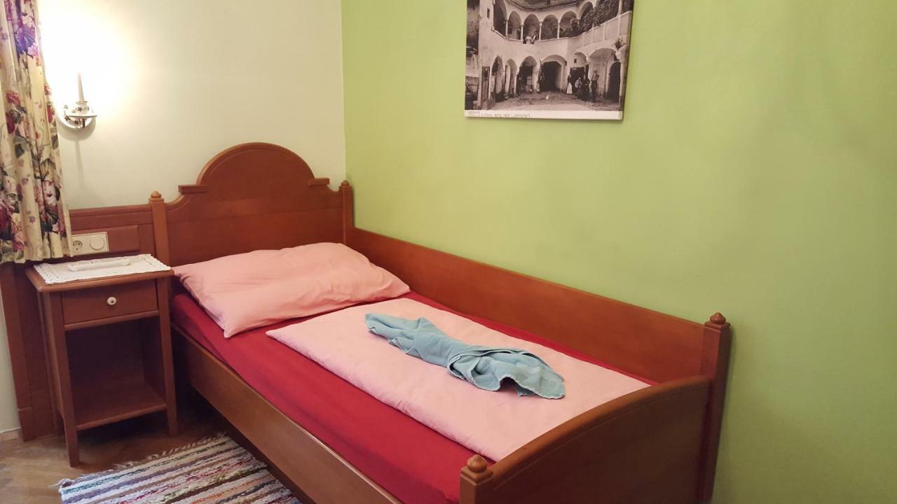 Hotel Alte Post Krems 外观 照片