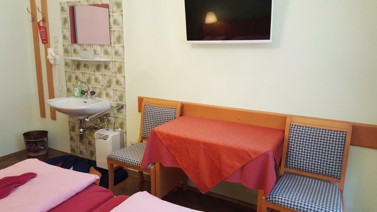 Hotel Alte Post Krems 外观 照片