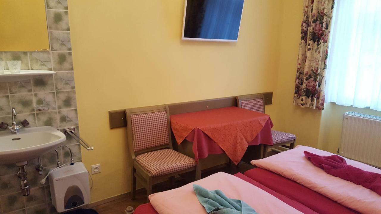 Hotel Alte Post Krems 外观 照片